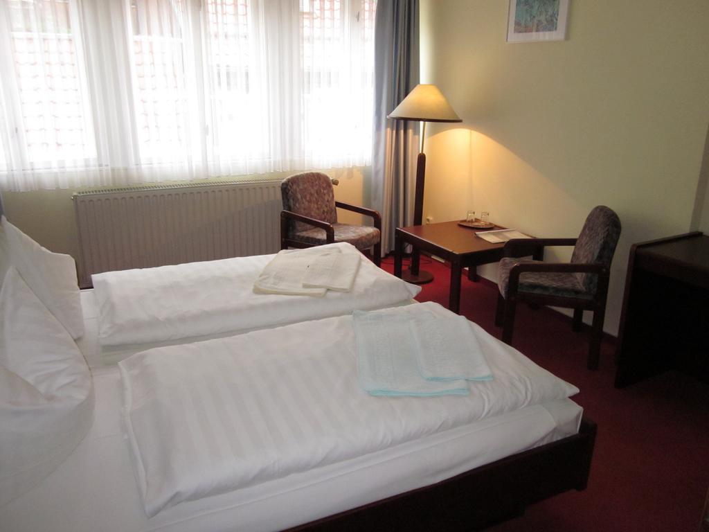 Hotel Garni Weisses Ross Stolberg  Room photo
